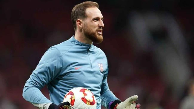 hinh-anh-cau-thu-bong-da-jan-oblak-huyen-thoai-trong-khung-go-cua-atletico-madrid-680-0