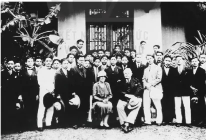 hinh-anh-bai-2-tim-hieu-tac-gia-trong-linh-vuc-mi-thuat-12533-5