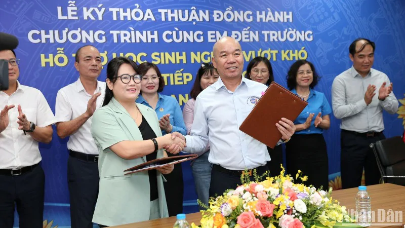 hinh-anh-kham-pha-cau-truc-quy-vi-hoc-sinh-ngheo-luck8-uom-mam-tuong-lai-598-0